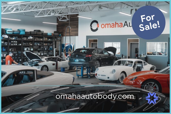 OmahaAutobody logo