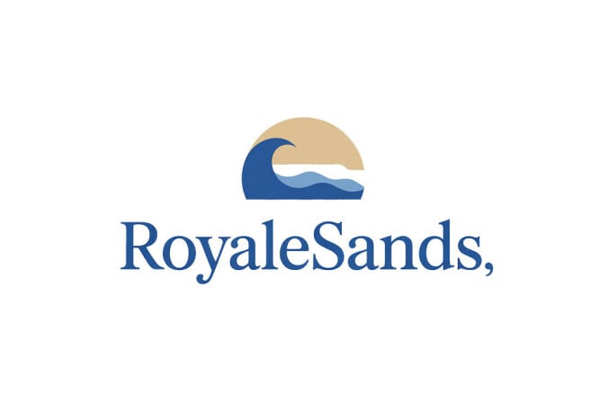 RoyaleSands logo