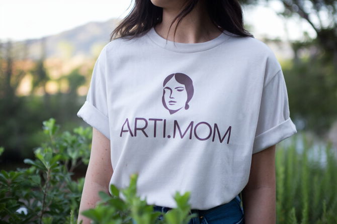 Arti.mom
