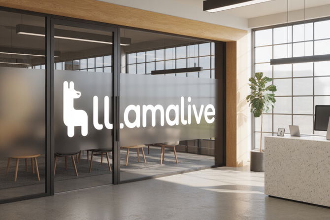 LlamaLive.com