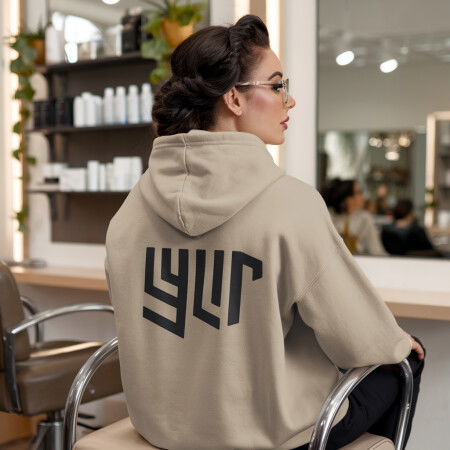YYUR.com