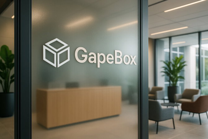 GapeBox.com — 4