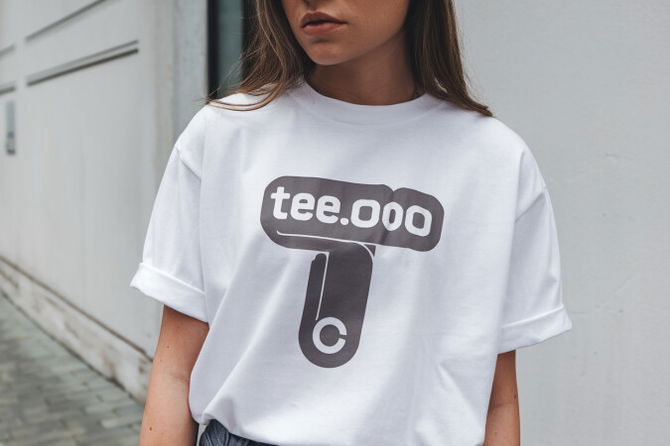 Tee.ooo — 2
