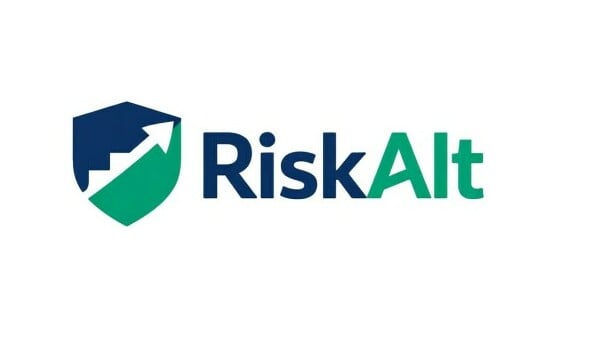 RiskAlt logo
