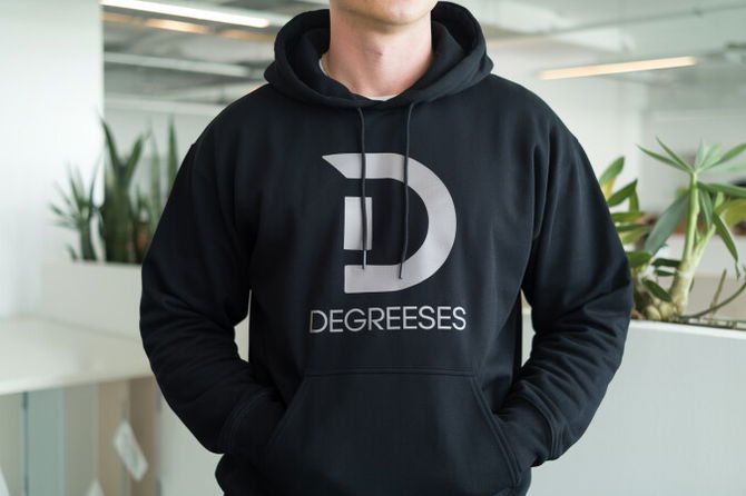 Degreeses.com