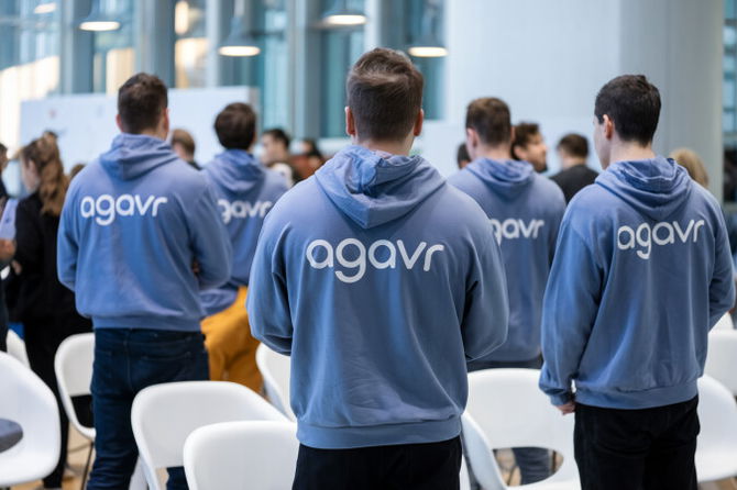 AGAVR.com