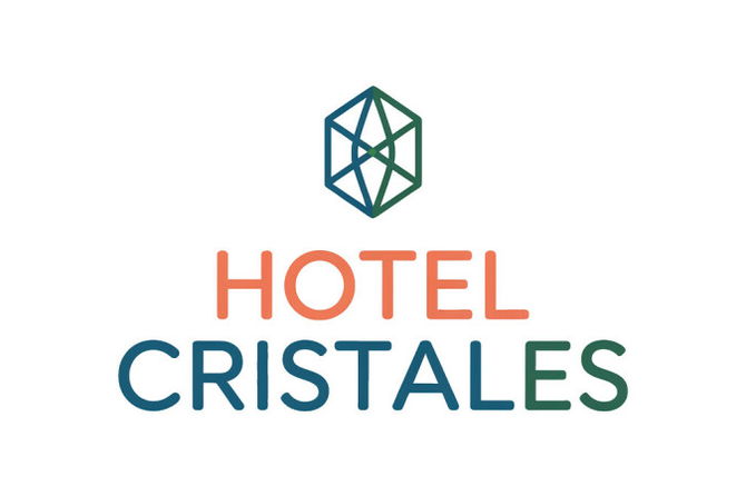 HotelLosCristales.com