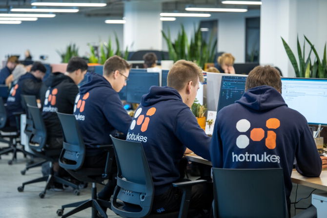 HotNukes.com